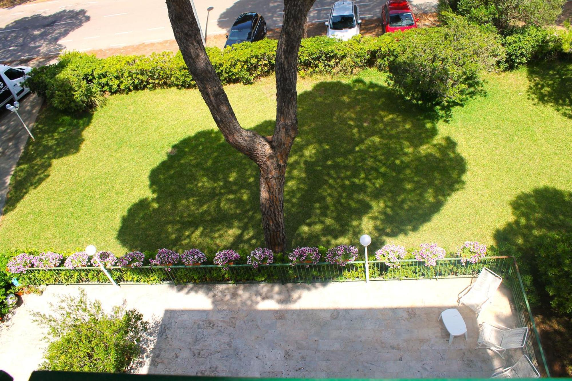 Residence Delle Nazioni Principina a Mare Exterior photo