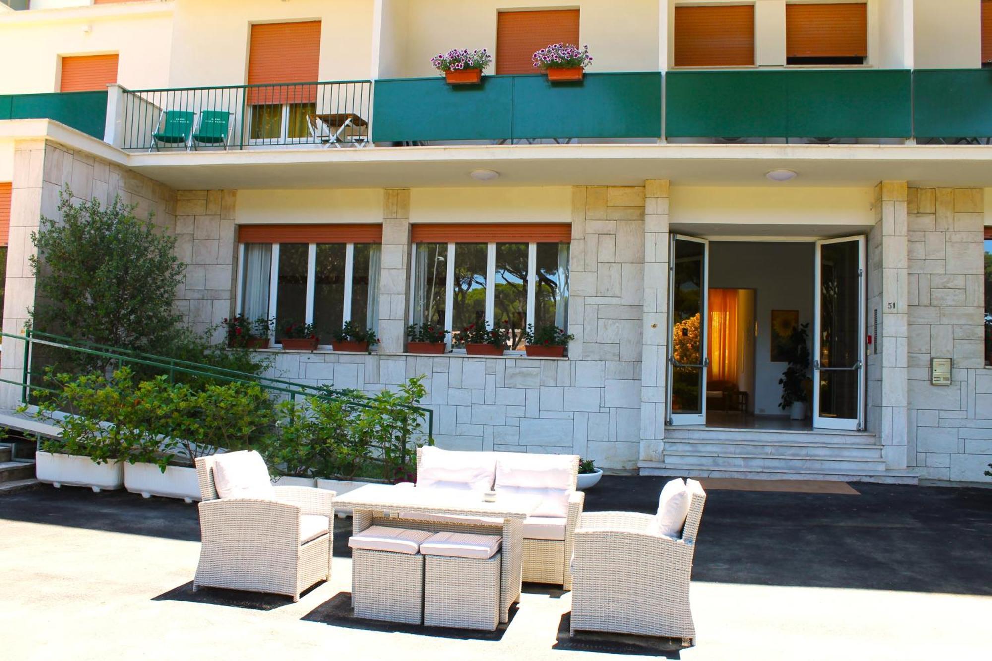 Residence Delle Nazioni Principina a Mare Exterior photo